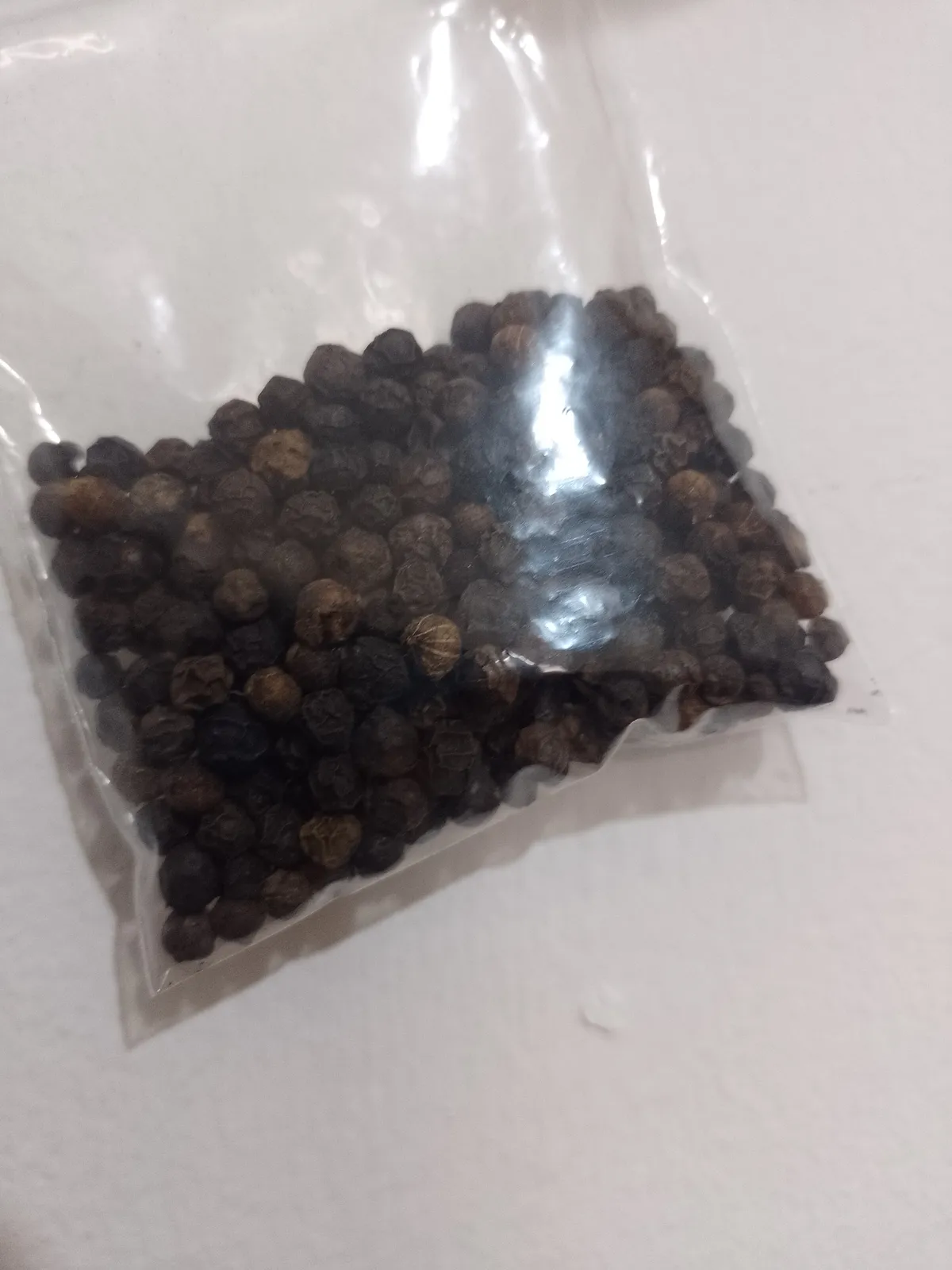 Pimienta negra en grano x 15 grs.